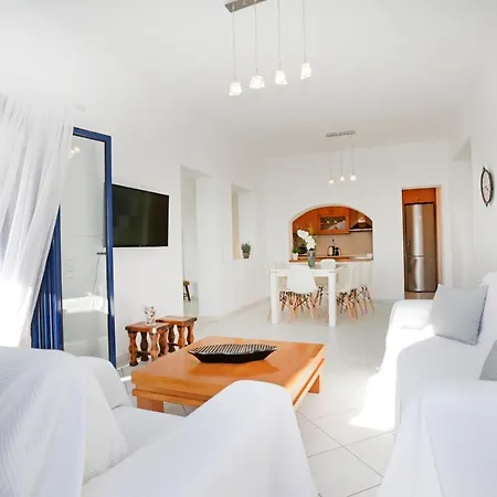 Aella 5bed In Ornos Mykonos By Itravelhome